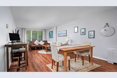 20 Old Mamaroneck Road #2D, White Plains, NY 10605 - Photo 4