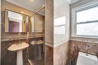 87-67 Chevy Chase, Jamaica, NY 11432 - Photo 24