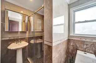 87-67 Chevy Chase, Jamaica, NY 11432 - Photo 24