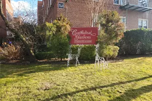 30 Cathedral Ave, Hempstead, NY 11550 - Photo 2