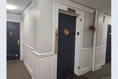 30 Cathedral Avenue #6B, Hempstead, NY 11550 - Photo 6