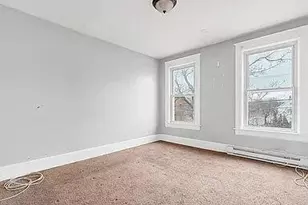 16 Park Pl, Poughkeepsie, NY 12601 - Photo 10