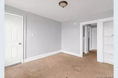 16 Park Place #1, Poughkeepsie, NY 12601 - Photo 12