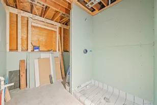 181 Walnut St, Lynbrook, NY 11563 - Photo 26