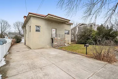 181 Walnut Street, Lynbrook, NY 11563 - Photo 1