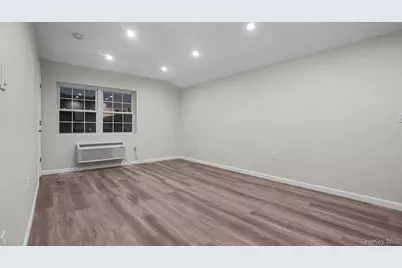 332 Underhill Avenue, Bronx, NY 10473 - Photo 14