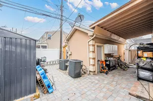 88 Elmwood St, Plainview, NY 11803 - Photo 38