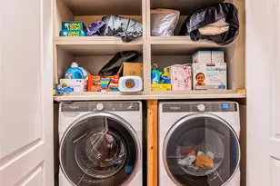 88 Elmwood St, Plainview, NY 11803 - Photo 30