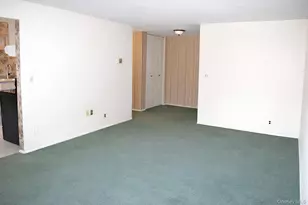 10 Oakwood Terrace, New Windsor, NY 12553 - Photo 8