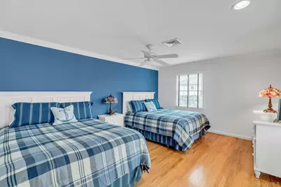 26 Oak Lane, Hampton Bays, NY 11946 - Photo 36