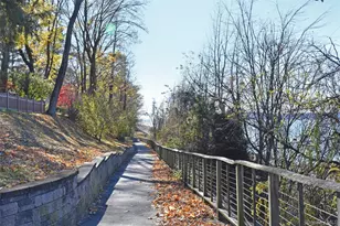 8 Washington Pl, Tarrytown, NY 10591 - Photo 24