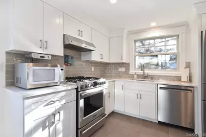 8 Washington Place, Tarrytown, NY 10591 - Photo 6