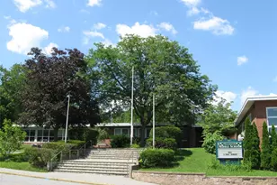 60 Foxwood Dr, Pleasantville, NY 10570 - Photo 42