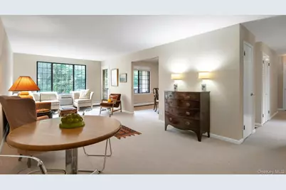 60 Foxwood Drive #2, Pleasantville, NY 10570 - Photo 16