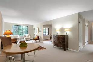 60 Foxwood Dr, Pleasantville, NY 10570 - Photo 16