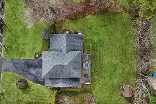 14 Fairway Dr, Great Neck, NY 11020 - Photo 48