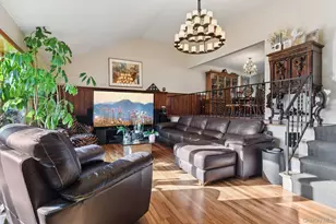 14 Fairway Dr, Great Neck, NY 11020 - Photo 4