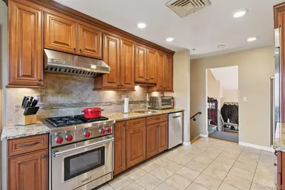 14 Fairway Drive, Great Neck, NY 11020 - Photo 14