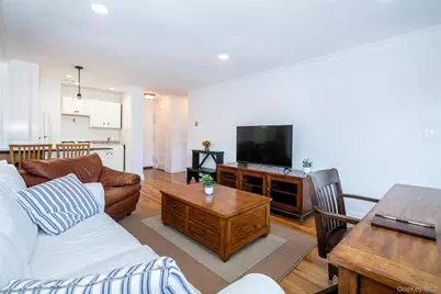 2221 Palmer Avenue #3D, New Rochelle, NY 10801 - Photo 6