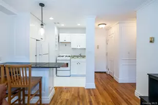 2221 Palmer Ave, New Rochelle, NY 10801 - Photo 2