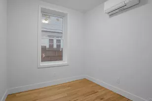679 E 221st St, Bronx, NY 10467 - Photo 14