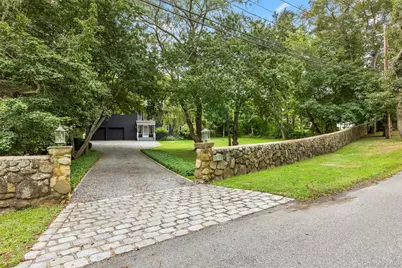 126 Fairview Avenue, Montauk, NY 11954 - Photo 4