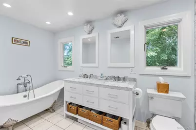 126 Fairview Avenue, Montauk, NY 11954 - Photo 16