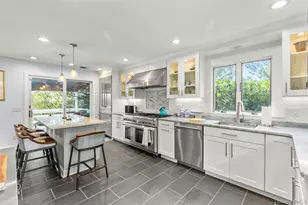 126 Fairview Ave, Montauk, NY 11954 - Photo 10