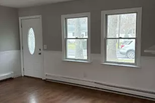 104 Ohls St, Patchogue, NY 11772 - Photo 2