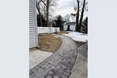 104 Ohls Street, Patchogue, NY 11772 - Photo 10