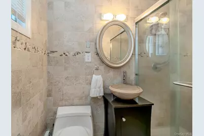 2 Terry Court, Glen Head, NY 11545 - Photo 22