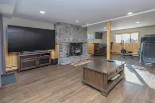 2 Terry Ct, Glen Head, NY 11545 - Photo 24