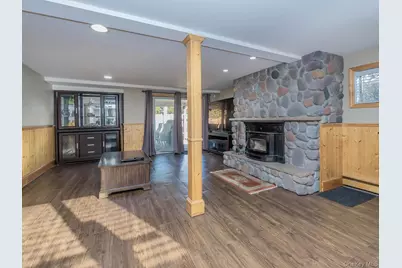 2 Terry Court, Glen Head, NY 11545 - Photo 26