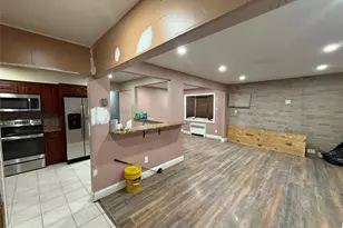 2331 Neptune Ave, Seaford, NY 11783 - Photo 4