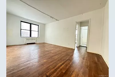 44-10 Macnish #1G, Elmhurst, NY 11373 - Photo 4