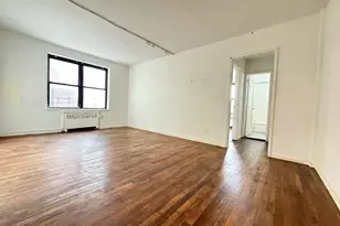 44-10 Macnish, Elmhurst, NY 11373 - Photo 4