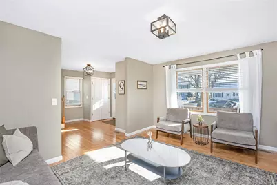 15 Irving Place, Islip Terrace, NY 11752 - Photo 4
