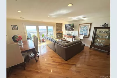 353 W Broadway, Long Beach, NY 11561 - Photo 8