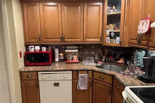 6 Arden, Farmingville, NY 11738 - Photo 2