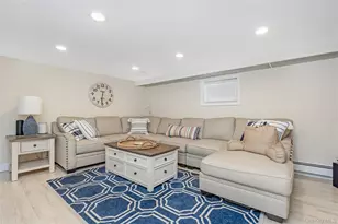 159 Avon Pl, West Hempstead, NY 11552 - Photo 24