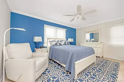 159 Avon Place, West Hempstead, NY 11552 - Photo 16