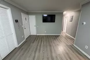 100 Hawthorne Ave, Central Islip, NY 11722 - Photo 20