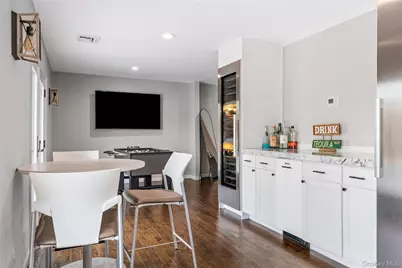 24 Twin River Drive, Oakdale, NY 11769 - Photo 14