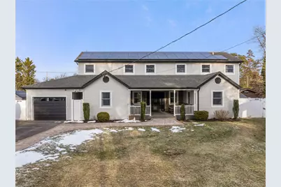 24 Twin River Drive, Oakdale, NY 11769 - Photo 2