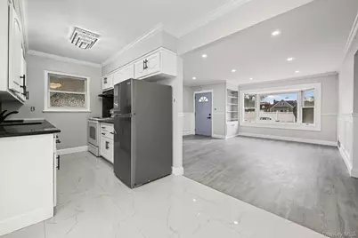 312 Coventry Road S, West Hempstead, NY 11552 - Photo 12