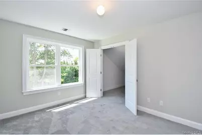 1 Lotto Court, Lake Grove, NY 11755 - Photo 32