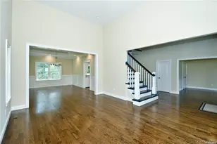 1 Lotto Ct, Lake Grove, NY 11755 - Photo 12