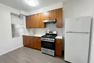 160-15 Hillside Ave., Jamaica, NY 11432 - Photo 8