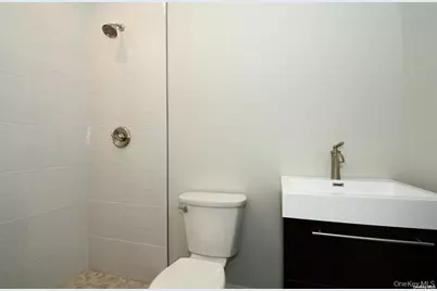 3 Lotto Court, Lake Grove, NY 11755 - Photo 16