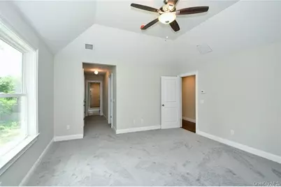 3 Lotto Court, Lake Grove, NY 11755 - Photo 18